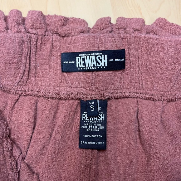 Tie Front Shorts - Picture 5 of 5